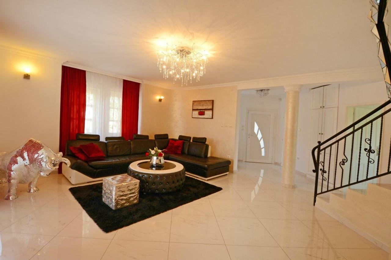 Villa Zare Пореч Экстерьер фото
