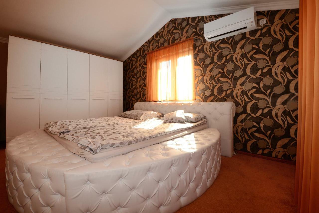 Villa Zare Пореч Экстерьер фото