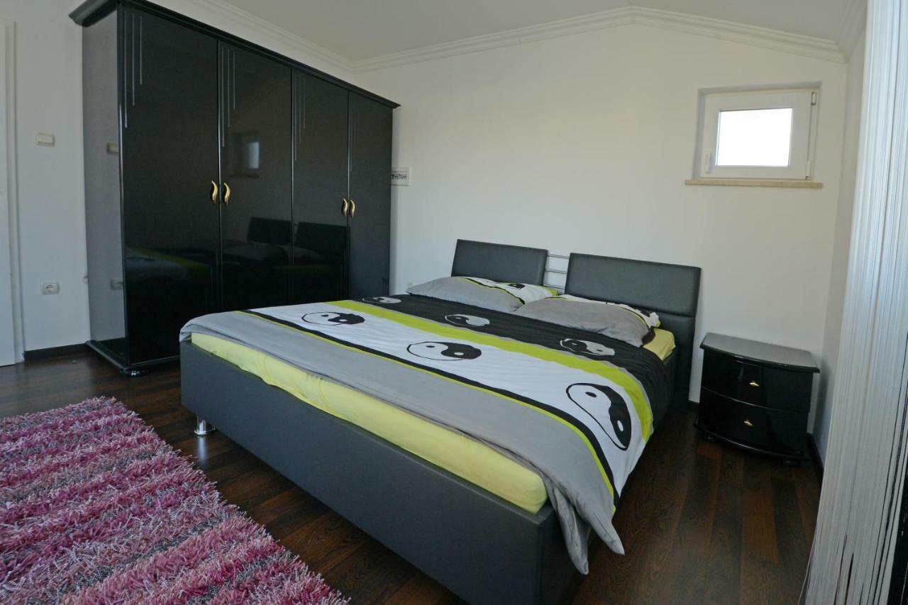 Villa Zare Пореч Экстерьер фото