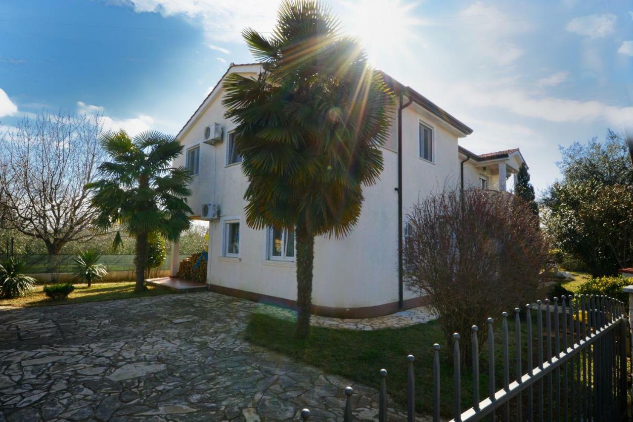 Villa Zare Пореч Экстерьер фото
