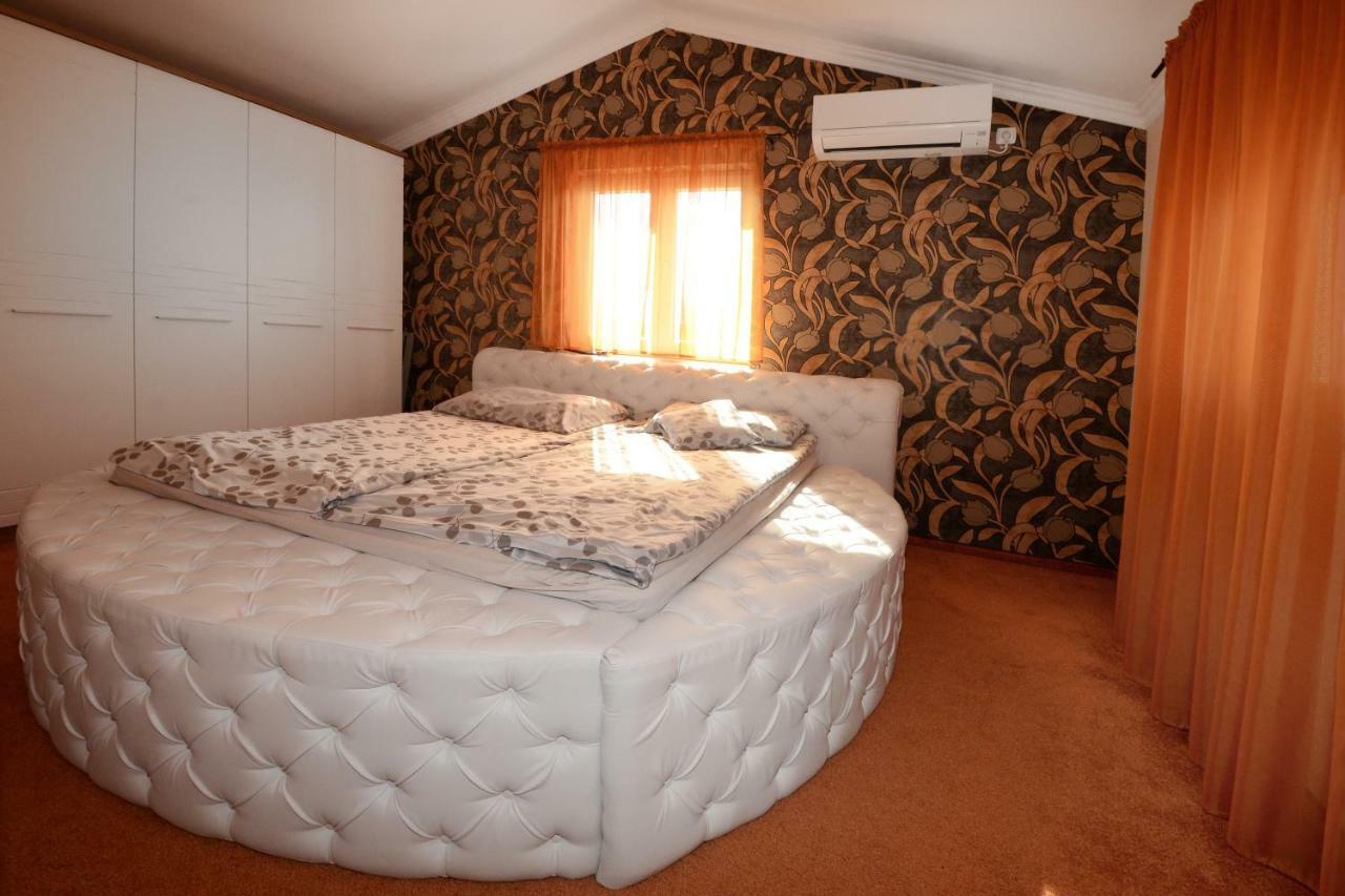 Villa Zare Пореч Экстерьер фото