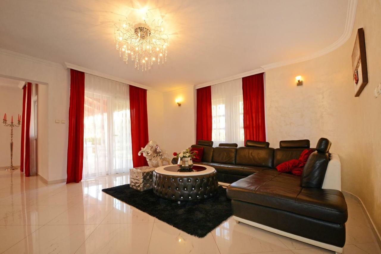Villa Zare Пореч Экстерьер фото